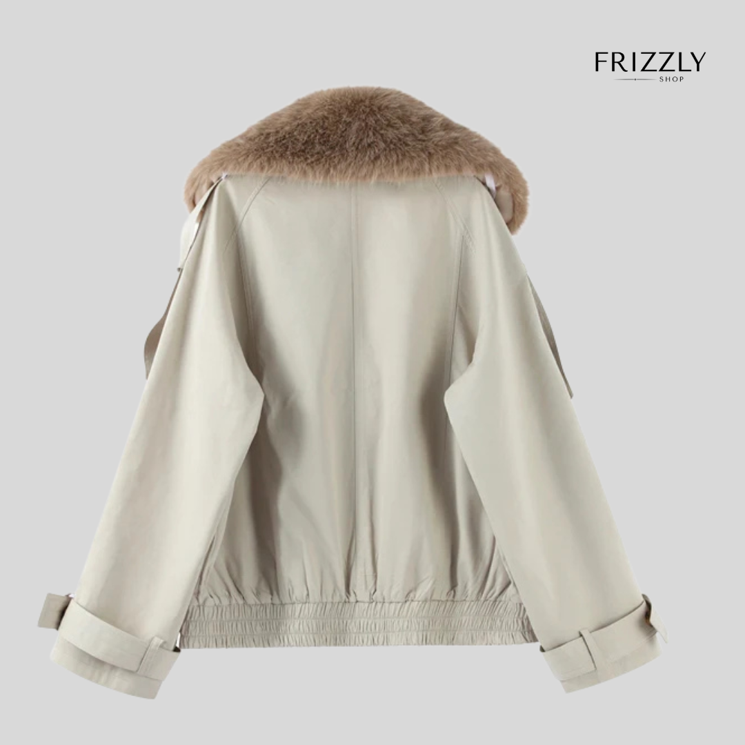 KERRY™ — IL TRENCH CORTO CHE UNISCE ELEGANZA E COMFORT