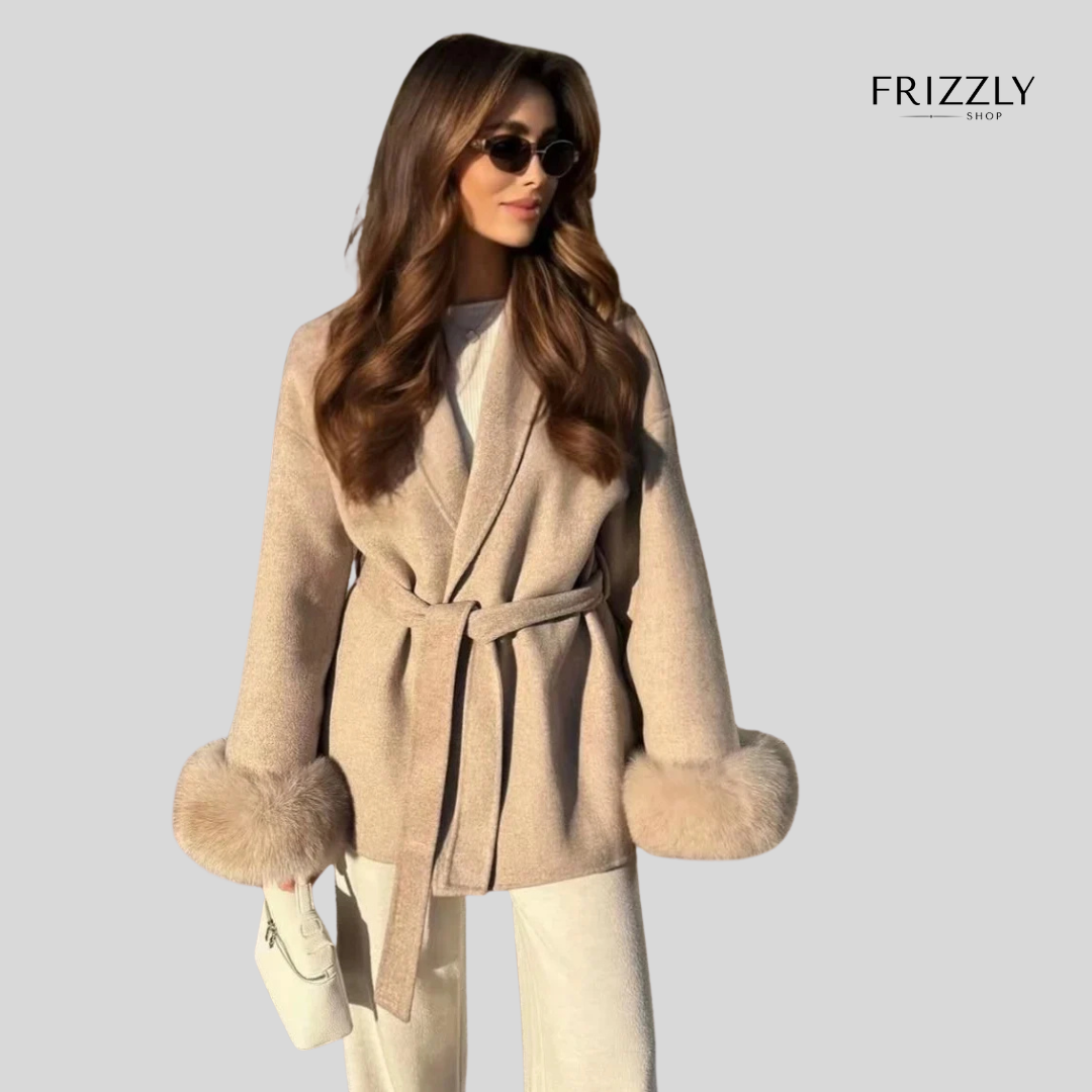 ELISABETTA™ - CAPPOTTO ELEGANTE IN LANA CON POLSINI IN ECO-PELLICCIA