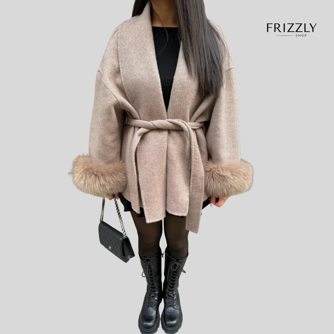 ELISABETTA™ - CAPPOTTO ELEGANTE IN LANA CON POLSINI IN ECO-PELLICCIA